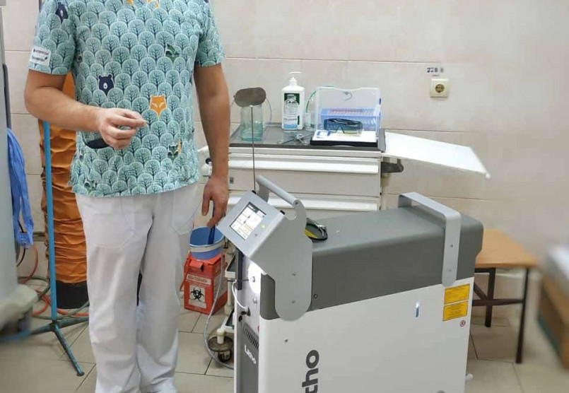 Вітаємо лікарню міста Києва з придбанням гольмієвого лазера Quanta System Litho 30